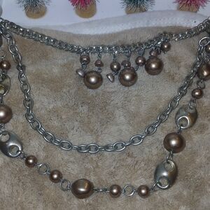 Elegant Silver and Brown Necklace Set